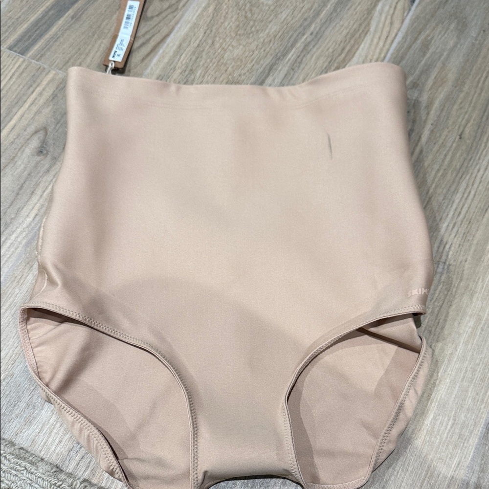 SKIMS Beige High-Waisted Shapewear